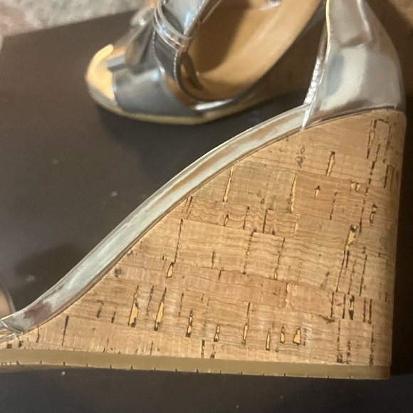 $250 Marc Jacobs Strappy Wedge Sandals Worn Once - Picture 11 of 11